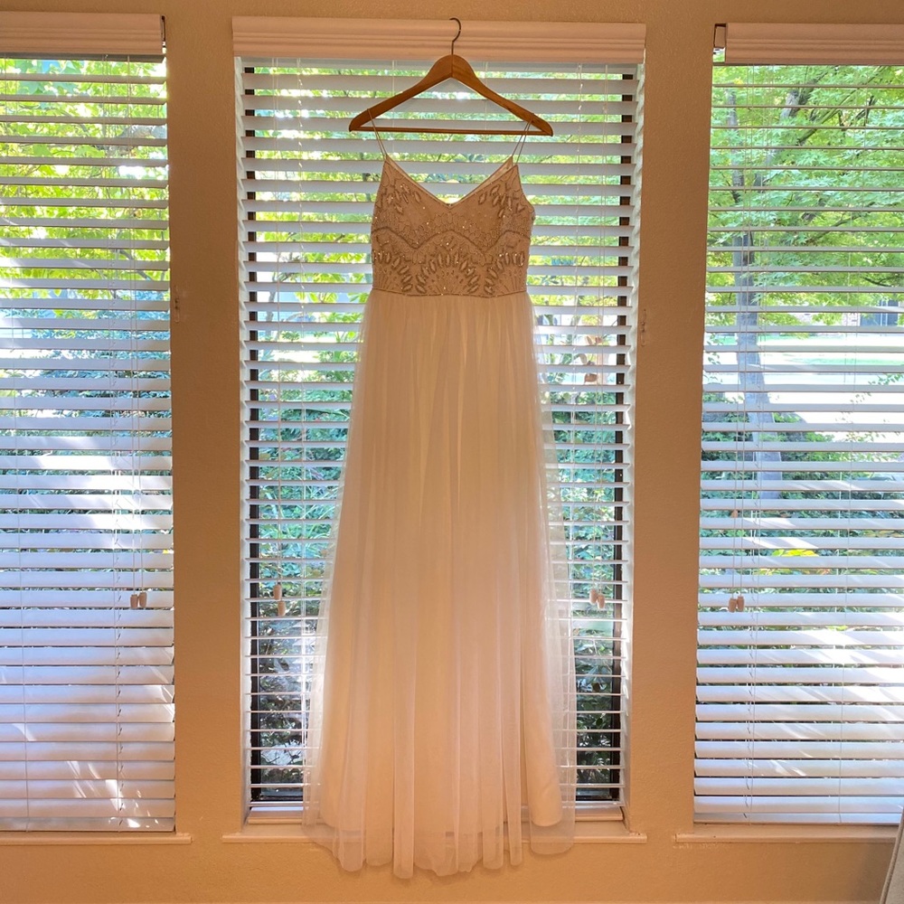 Wedding dress. Not used